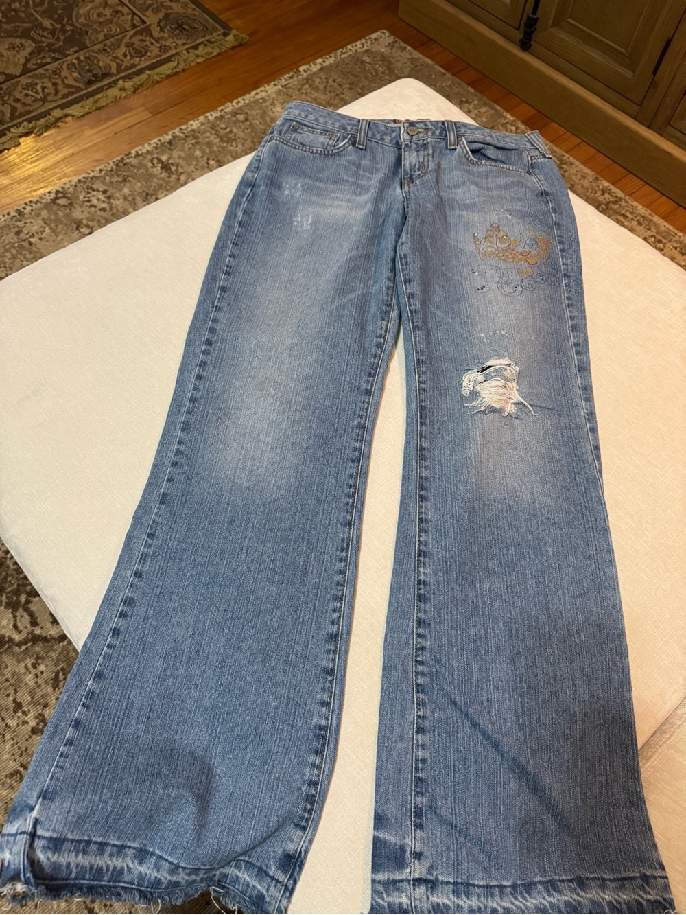 Y2K Light Blue Wide-Leg Distressed Jeans with Embroidered Accent